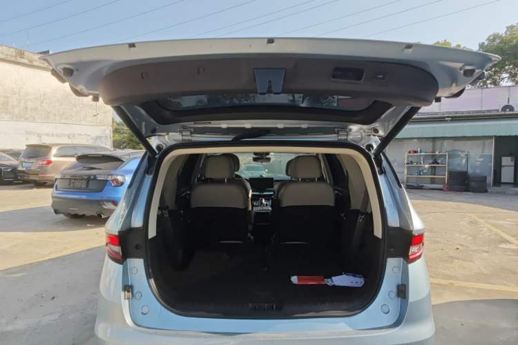 Used Geely Auto Jiajie New Energy 2019 1.5TD PHEV Premium Model Trunk