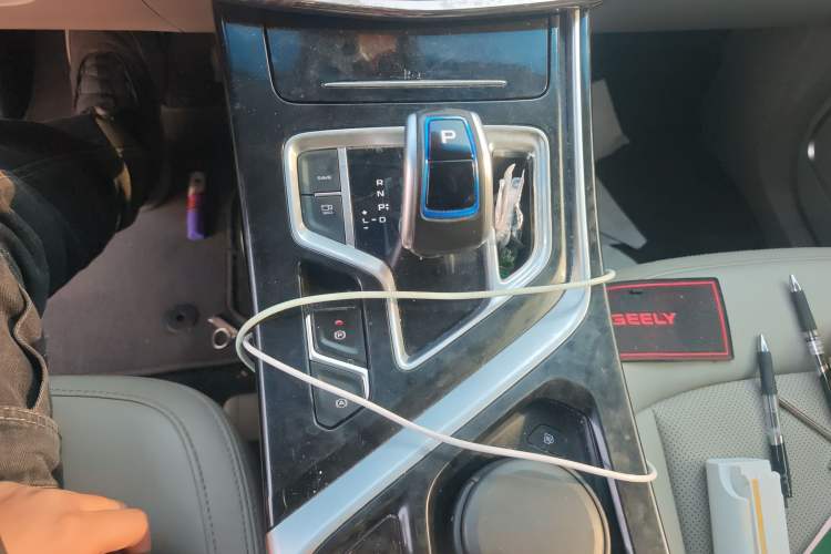 Used Geely Auto Jiajie New Energy 2019 1.5TD PHEV Deluxe Edition Gear Lever