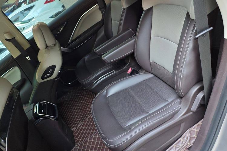 Used Geely Auto Jiajie New Energy 2019 1.5TD PHEV Premium Model Interior 4