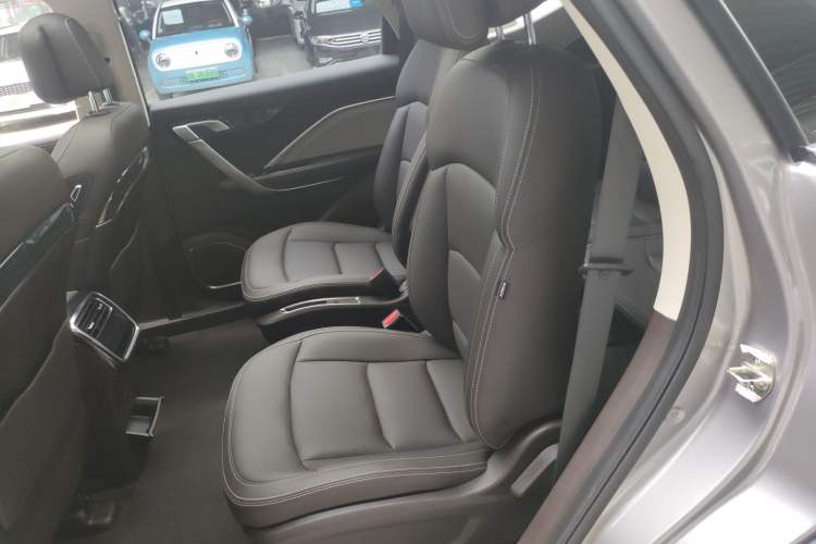 Used Geely Auto Jiajie New Energy 2019 1.5TD PHEV Deluxe Edition Left Rear Seat