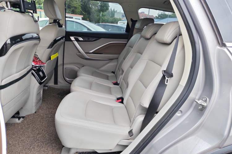 Used Geely Auto Jiajie New Energy 2019 1.5TD PHEV Yaoxiang Edition Left Rear Seat