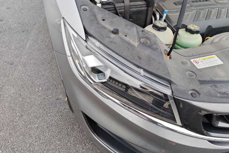 Used Geely Auto Jiajie New Energy 2019 1.5TD PHEV Yaoxiang Edition Right Front Headlight