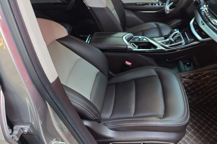 Used Geely Auto Jiajie New Energy 2019 1.5TD PHEV Premium Model Right Front Seat