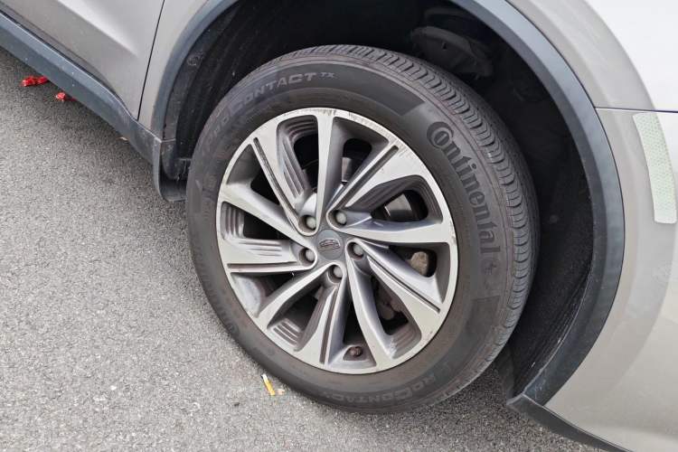 Used Geely Auto Jiajie New Energy 2019 1.5TD PHEV Yaoxiang Edition Right Front Wheel Hub