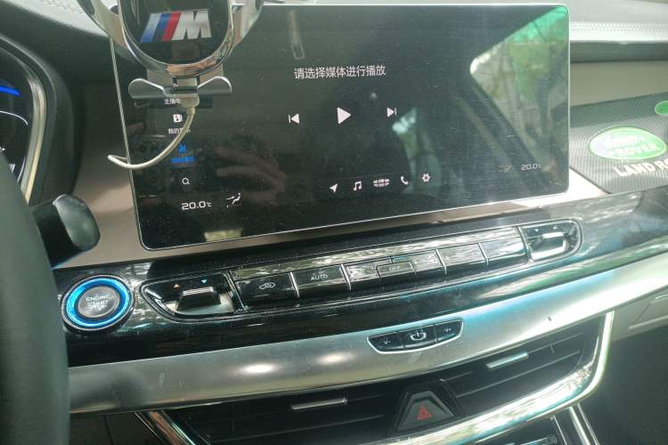 Used Geely Auto Jiajie New Energy 2019 1.5TD PHEV Yaoxiang Edition Audio And AC Panel