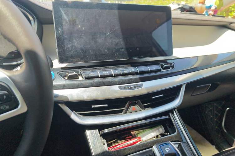 Used Geely Auto Jiajie New Energy 2019 1.5TD PHEV Deluxe Edition Audio And AC Panel