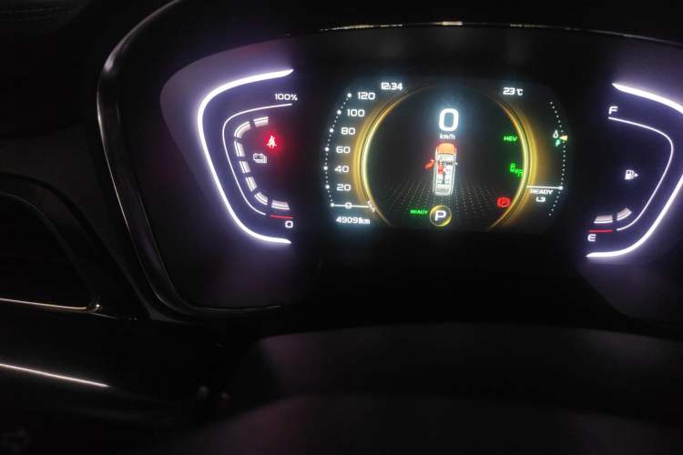 Used Geely Auto Jiajie New Energy 2019 1.5TD PHEV Deluxe Edition Odometer Close Up