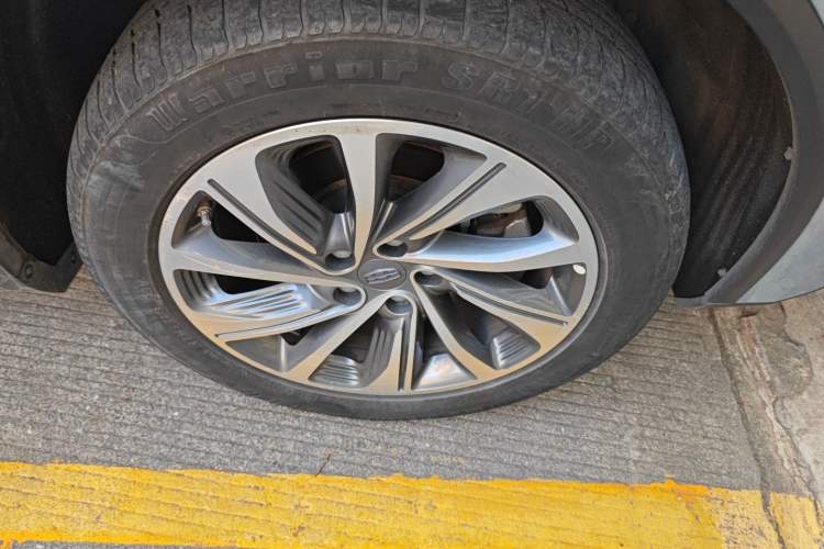 Used Geely Auto Jiajie New Energy 2019 1.5TD PHEV Yaoxiang Edition Right Front Wheel Hub