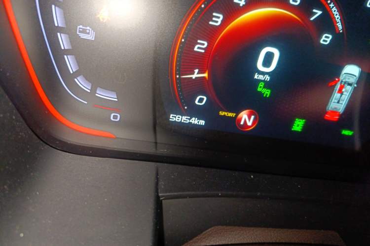 Used Geely Auto Jiajie New Energy 2019 1.5TD PHEV Deluxe Edition Odometer Close Up