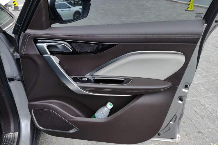 Used Geely Auto Jiajie New Energy 2019 1.5TD PHEV Premium Model Right Front Door Interior
