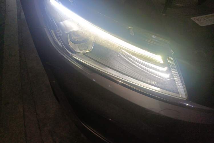 Used Geely Auto Jiajie New Energy 2019 1.5TD PHEV Deluxe Edition Right Front Headlight