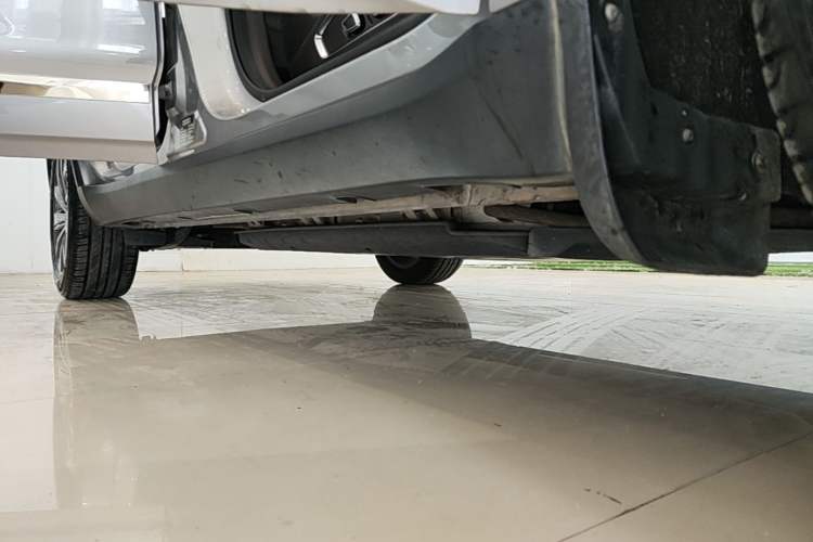 Used Geely Auto Jiajie New Energy 2019 1.5TD PHEV Deluxe Edition Right Side Sill