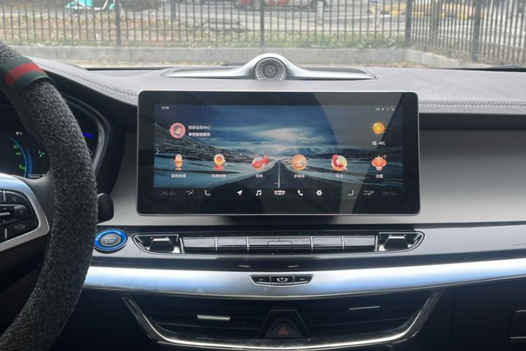 Used Geely Auto Jiajie New Energy 2019 1.5TD PHEV Deluxe Edition Audio And AC Panel