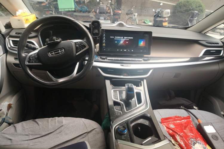 Used Geely Auto Jiajie New Energy 2019 1.5TD PHEV Yaoxiang Edition Center Console