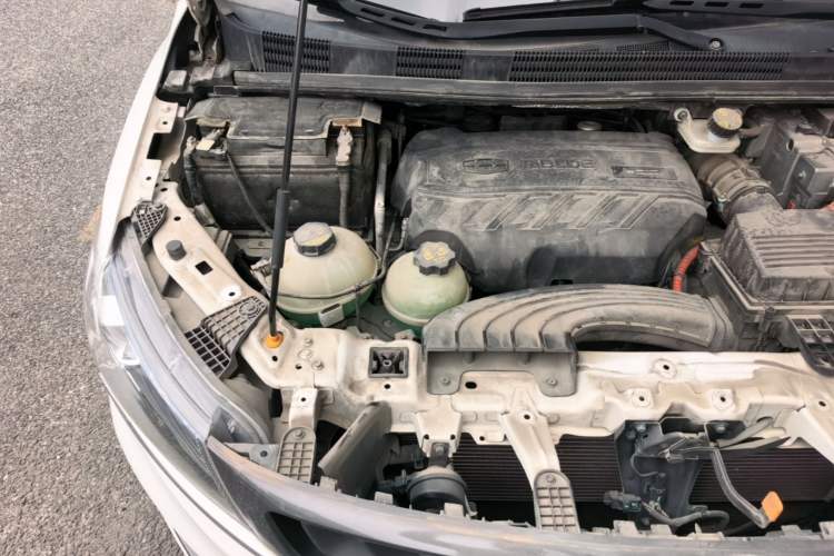 Used Geely Auto Jiajie New Energy 2019 1.5TD PHEV Deluxe Edition Engine Bay Right