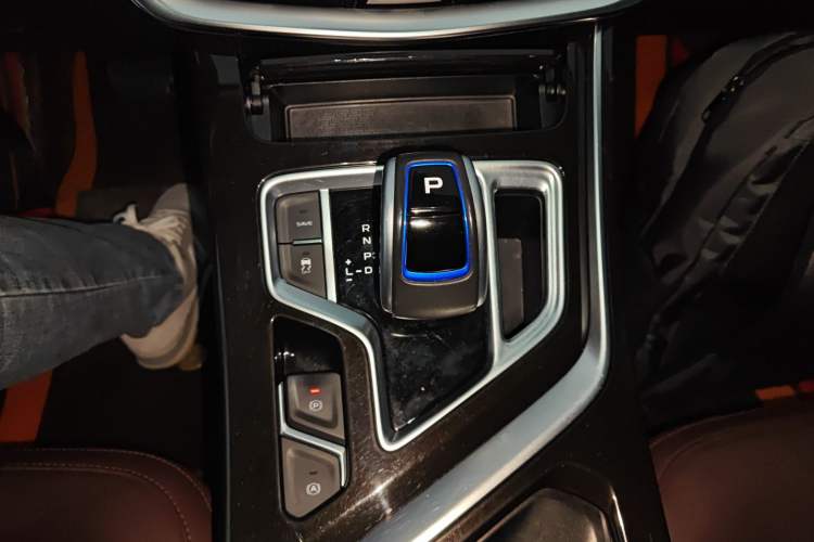 Used Geely Auto Jiajie New Energy 2019 1.5TD PHEV Yaoxiang Edition Gear Lever