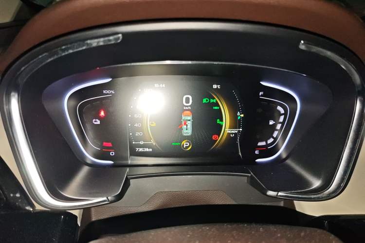 Used Geely Auto Jiajie New Energy 2019 1.5TD PHEV Deluxe Edition Instrument Cluster