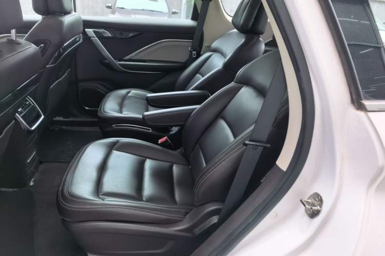 Used Geely Auto Jiajie New Energy 2019 1.5TD PHEV Deluxe Edition Left Rear Seat