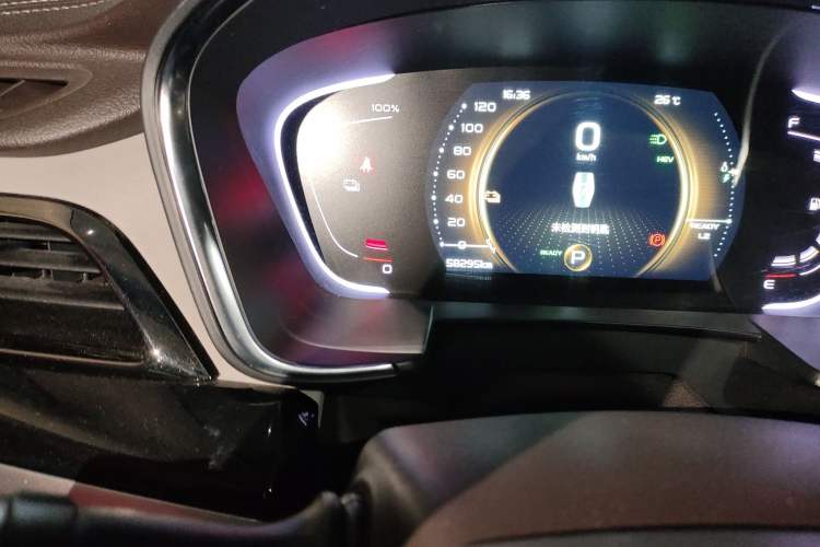 Used Geely Auto Jiajie New Energy 2019 1.5TD PHEV Premium Model Odometer Close Up