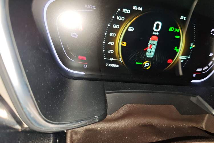 Used Geely Auto Jiajie New Energy 2019 1.5TD PHEV Deluxe Edition Odometer Close Up