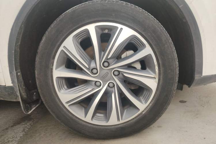 Used Geely Auto Jiajie New Energy 2019 1.5TD PHEV Yaoxiang Edition Right Front Wheel Hub