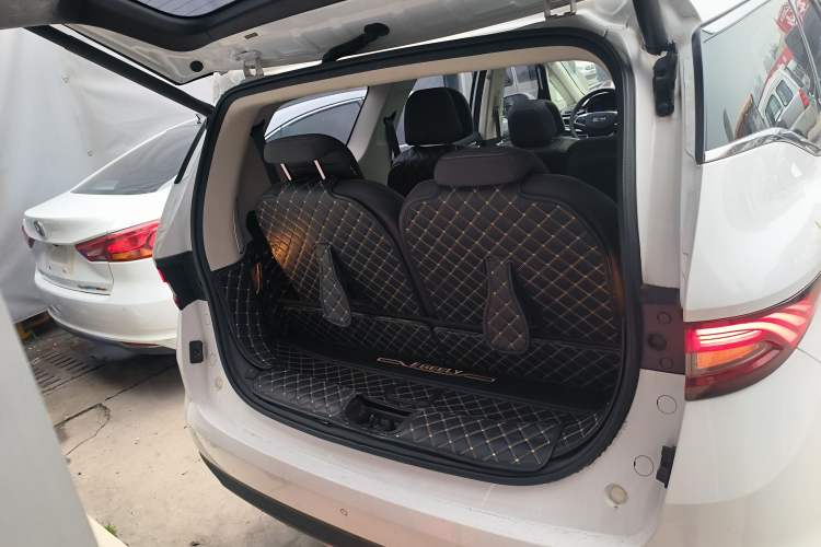 Used Geely Auto Jiajie New Energy 2019 1.5TD PHEV Deluxe Edition Trunk
