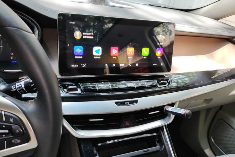 Used Geely Auto Jiajie New Energy 2021 ePro 1.5TD PHEV Luxurious Edition Audio And AC Panel