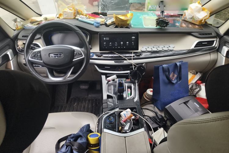 Used Geely Auto Jiajie New Energy 2021 ePro 1.5TD PHEV Comfort Edition Center Console