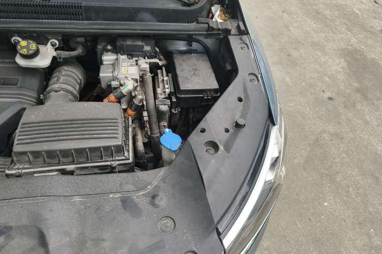 Used Geely Auto Jiajie New Energy 2021 ePro 1.5TD PHEV Comfort Edition Engine Bay Left