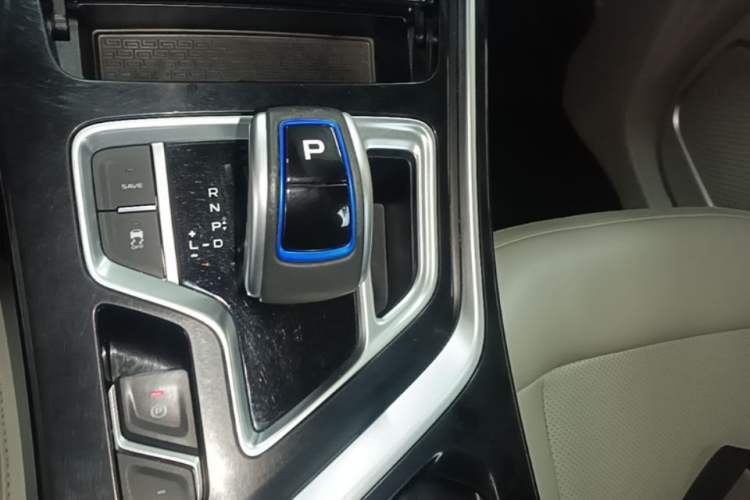 Used Geely Auto Jiajie New Energy 2021 ePro 1.5TD PHEV Comfort Edition Gear Lever