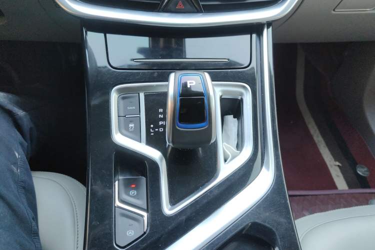 Used Geely Auto Jiajie New Energy 2021 ePro 1.5TD PHEV Comfort Edition Gear Lever