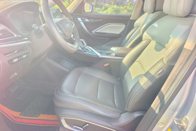 Used Geely Auto Jiajie New Energy 2021 ePro 1.5TD PHEV Luxury Model Interior 2