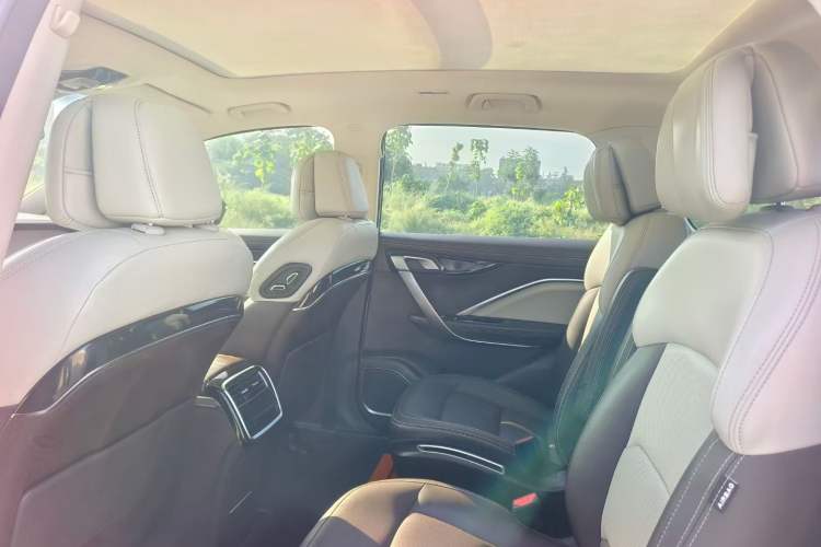 Used Geely Auto Jiajie New Energy 2021 ePro 1.5TD PHEV Luxury Model Interior 3