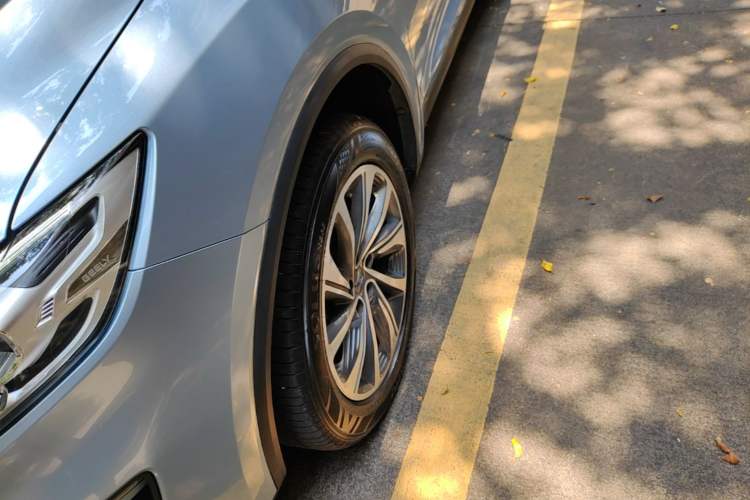 Used Geely Auto Jiajie New Energy 2021 ePro 1.5TD PHEV Luxurious Edition Left Front Wheel Hub