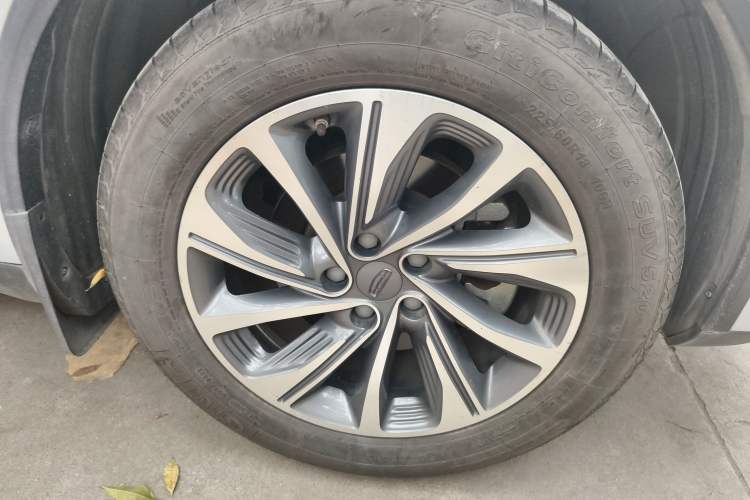 Used Geely Auto Jiajie New Energy 2021 ePro 1.5TD PHEV Comfort Edition Right Front Wheel Hub