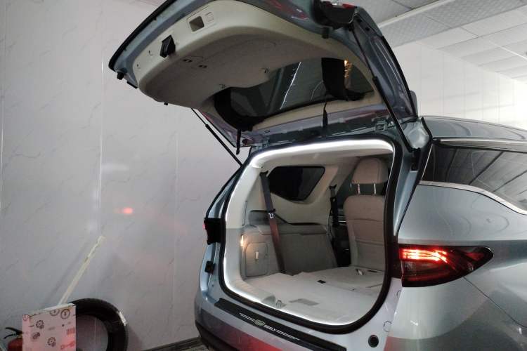 Used Geely Auto Jiajie New Energy 2021 ePro 1.5TD PHEV Luxurious Edition Trunk