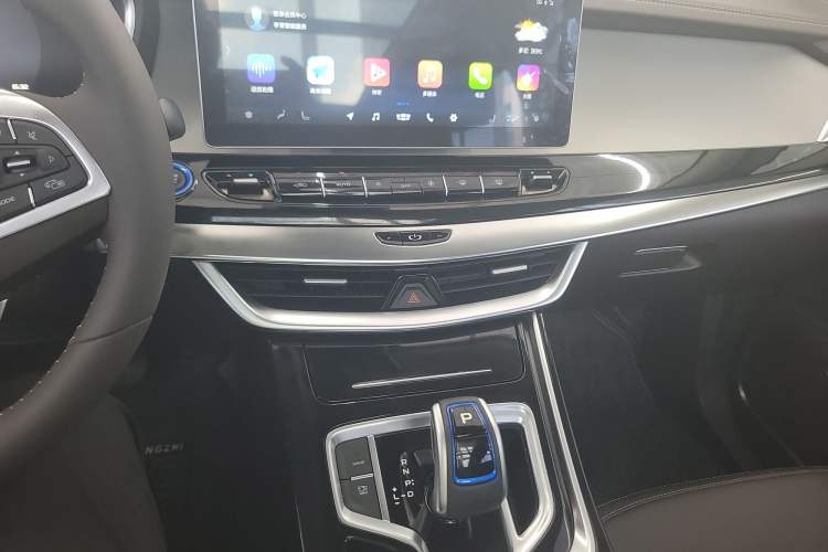 Used Geely Auto Jiajie New Energy 2021 ePro 1.5TD PHEV Deluxe Model Audio And AC Panel