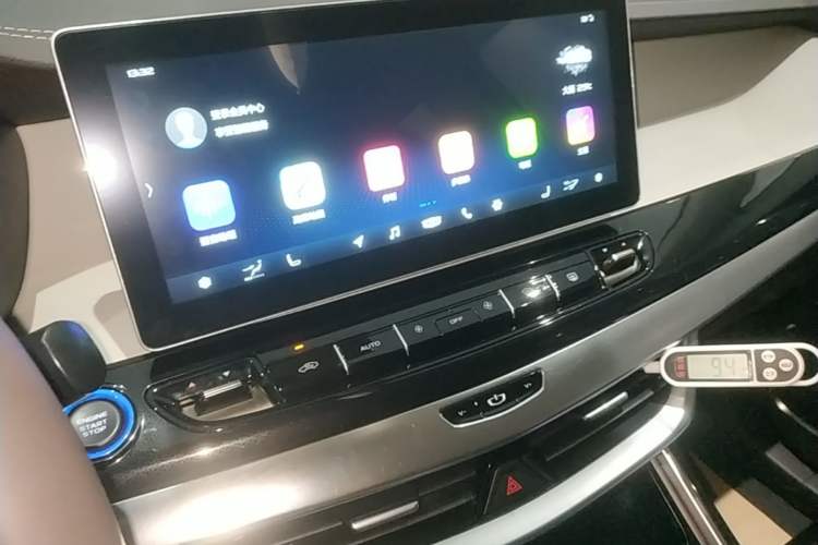 Used Geely Auto Jiajie New Energy 2021 ePro 1.5TD PHEV Deluxe Model Audio And AC Panel