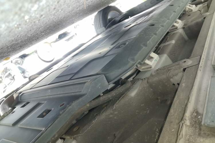 Used Geely Auto Jiajie New Energy 2021 ePro 1.5TD PHEV Comfort Edition Chassis Front Right