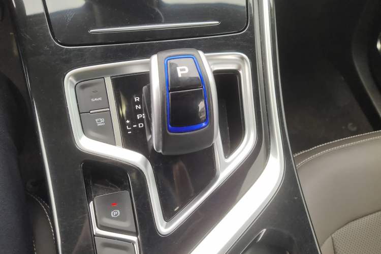 Used Geely Auto Jiajie New Energy 2021 ePro 1.5TD PHEV Deluxe Model Gear Lever