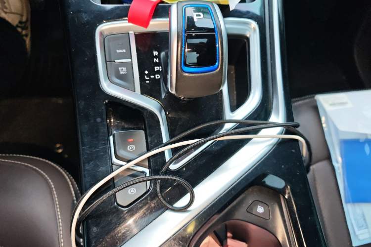 Used Geely Auto Jiajie New Energy 2021 ePro 1.5TD PHEV Deluxe Model Gear Lever