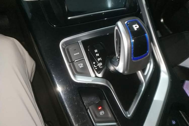 Used Geely Auto Jiajie New Energy 2021 ePro 1.5TD PHEV Deluxe Model Gear Lever