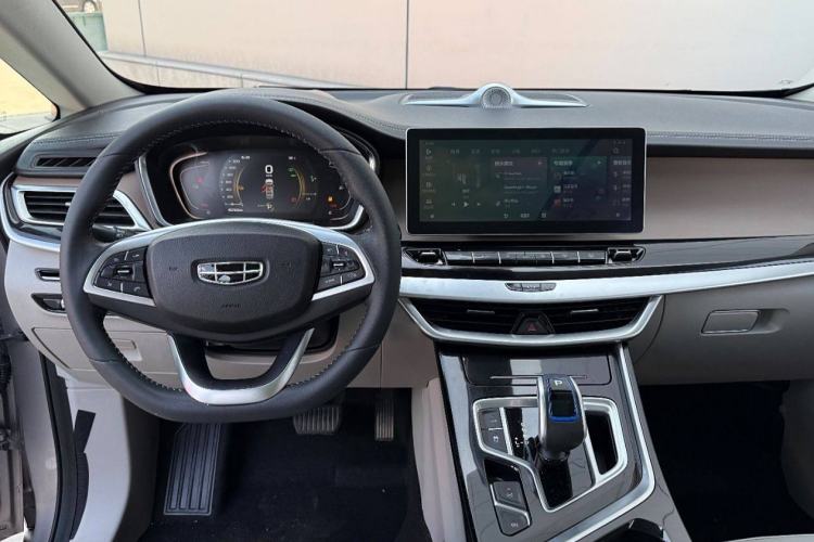 Used Geely Auto Jiajie New Energy 2021 ePro 1.5TD PHEV Luxurious Edition Interior 6