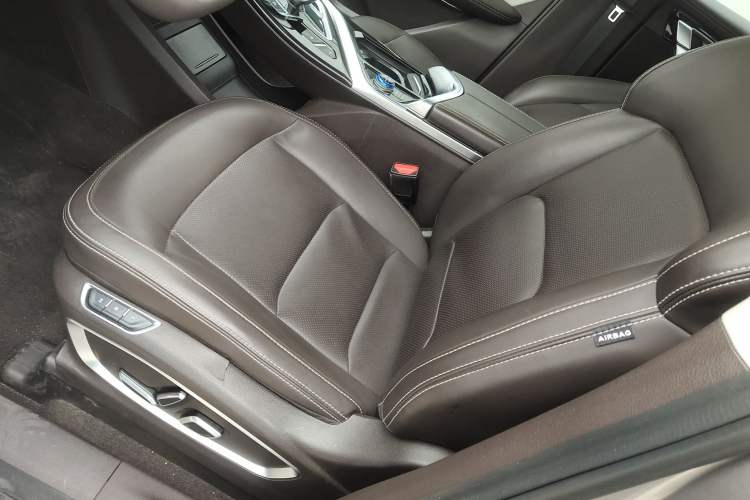 Used Geely Auto Jiajie New Energy 2021 ePro 1.5TD PHEV Deluxe Model Left Front Seat