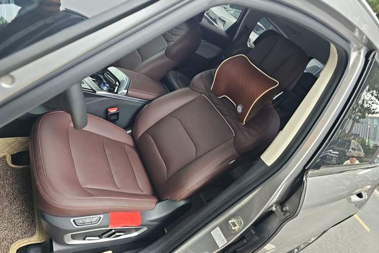 Used Geely Auto Jiajie New Energy 2021 ePro 1.5TD PHEV Deluxe Model Left Front Seat