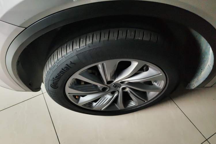 Used Geely Auto Jiajie New Energy 2021 ePro 1.5TD PHEV Comfort Edition Left Front Wheel Hub