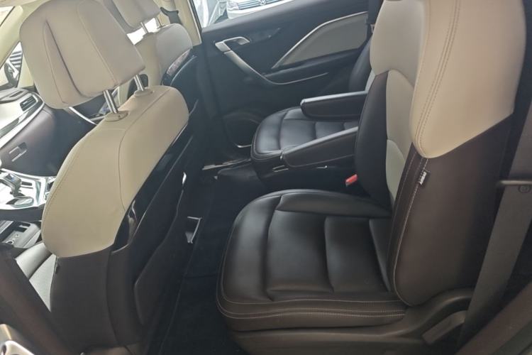Used Geely Auto Jiajie New Energy 2021 ePro 1.5TD PHEV Luxury Model Left Rear Seat