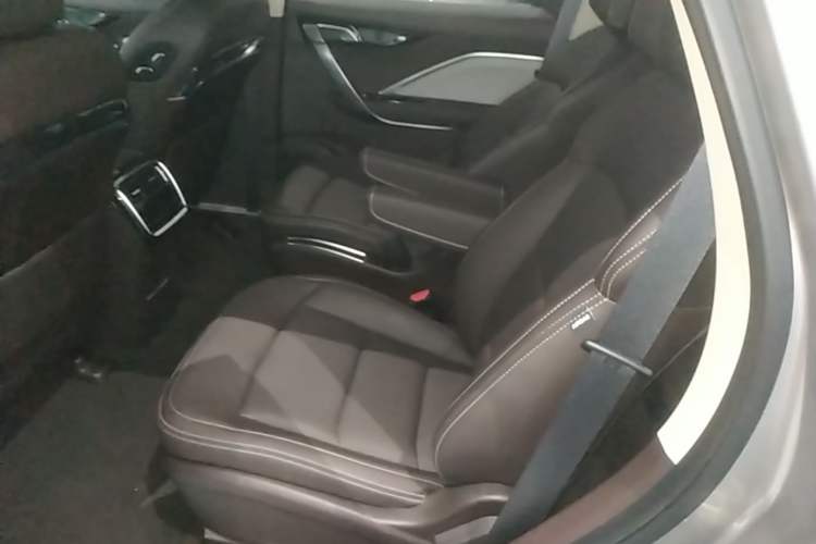 Used Geely Auto Jiajie New Energy 2021 ePro 1.5TD PHEV Deluxe Model Left Rear Seat