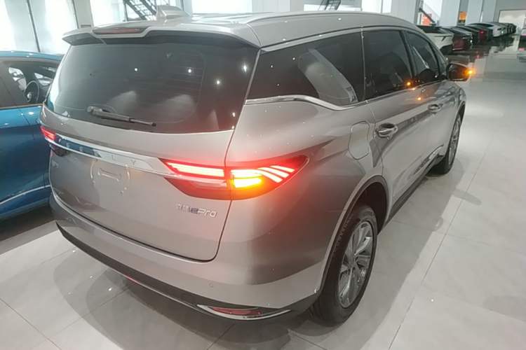 Used Geely Auto Jiajie New Energy 2021 ePro 1.5TD PHEV Deluxe Model Rear Right 45 Deg