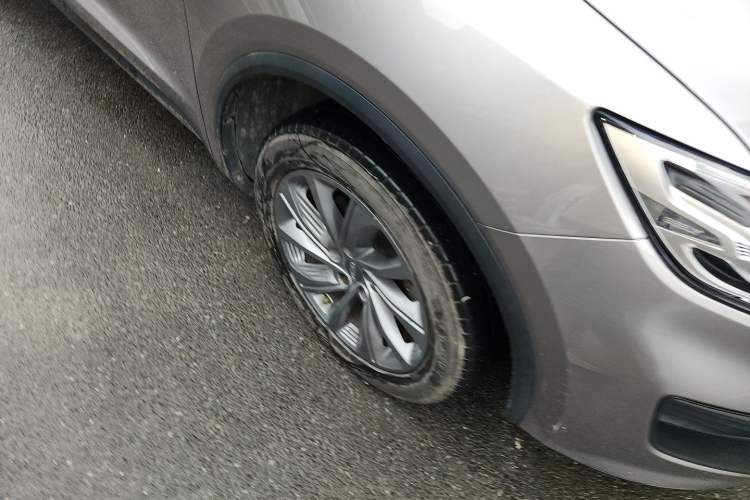 Used Geely Auto Jiajie New Energy 2021 ePro 1.5TD PHEV Deluxe Model Right Front Wheel Hub